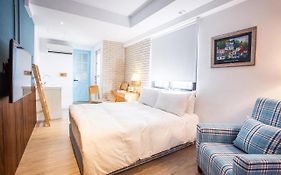 4 Design Inn